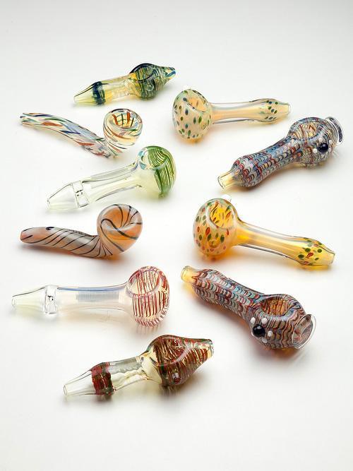 COLOURED GLASS PIPES 12cm
 1632