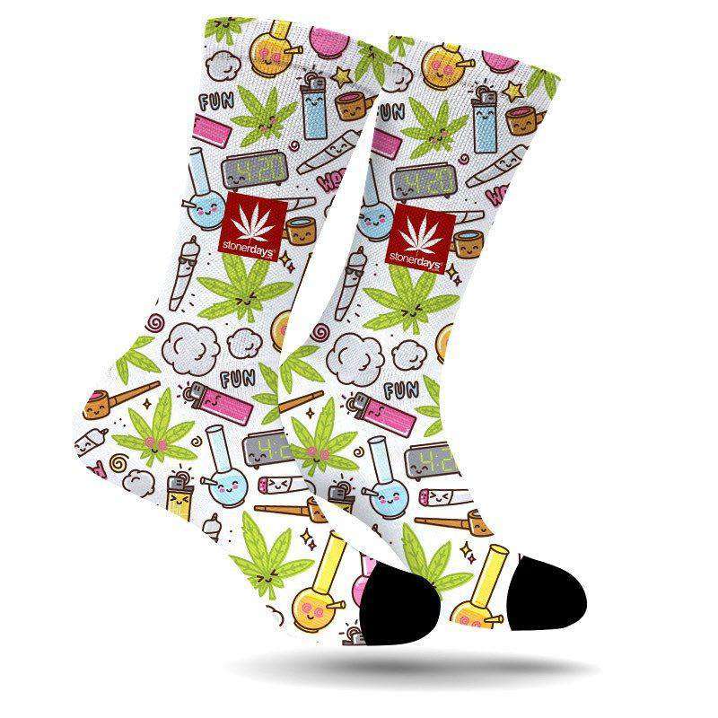 FUN PARTY CREW SOCKS: MEDIUM